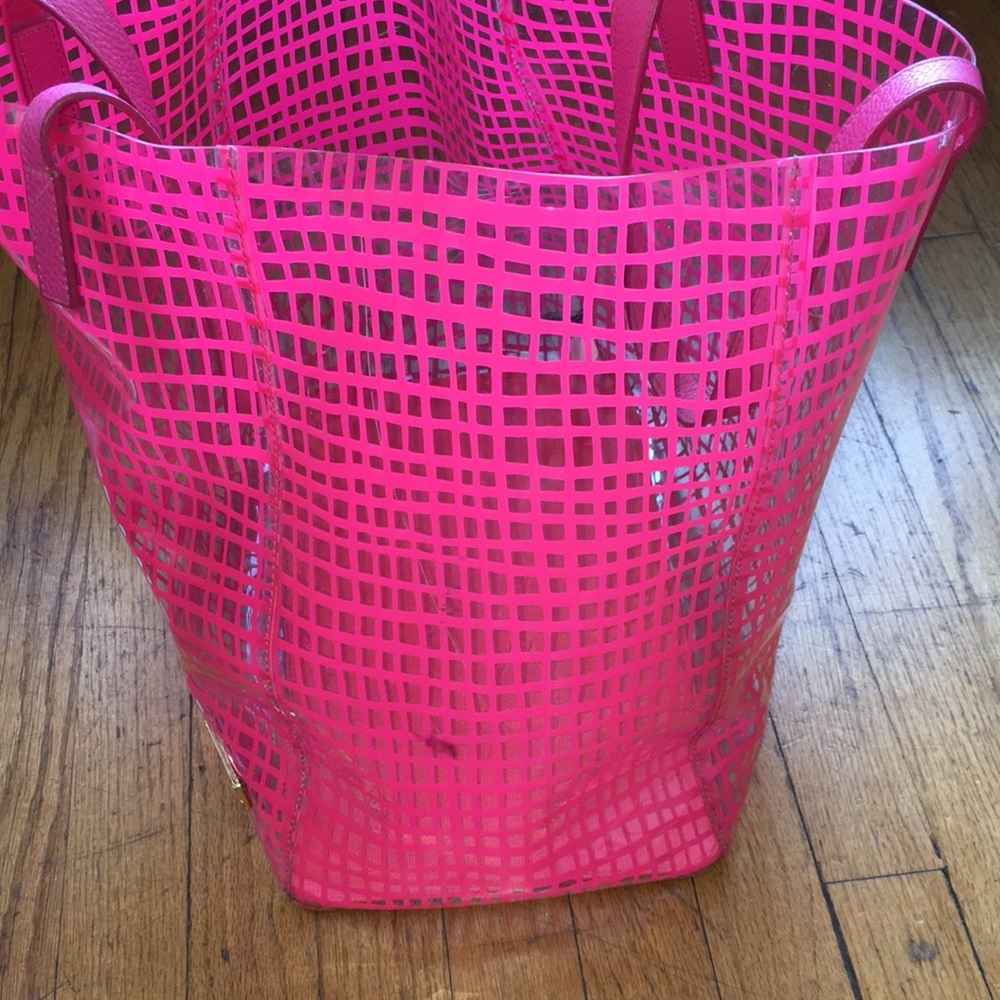 Marc Jacob Checkmate PVC Tote - Picture 4 of 12